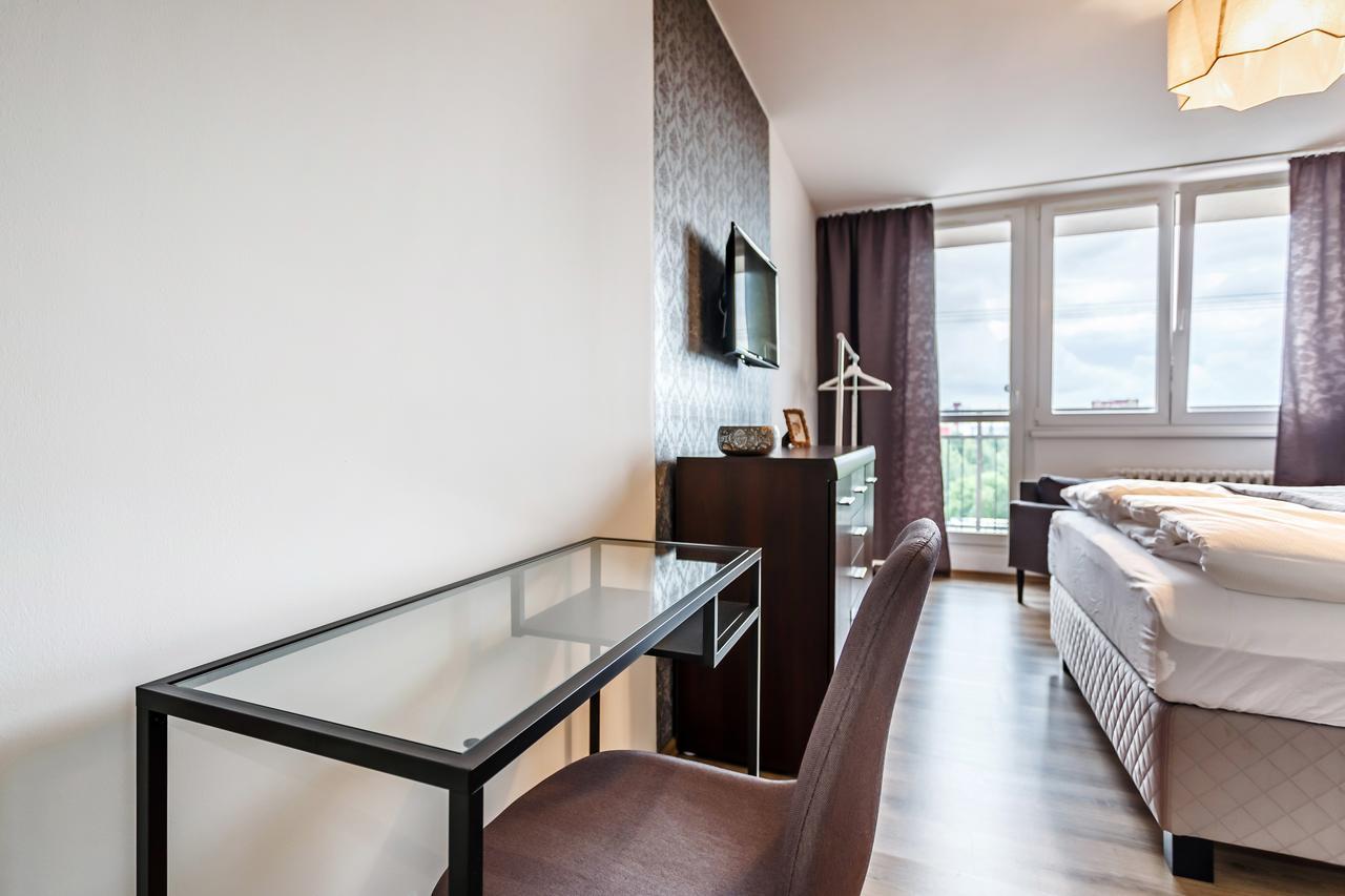 Golden Apartments 俄斯特拉发 外观 照片